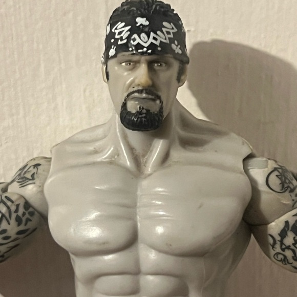 WWE UNDERTAKER BLACK AND WHITE FIGURE 2003 JAKKS Canada Exclusive Grey Gray RARE - Picture 9 of 9